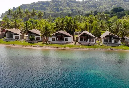 The Club Villas Lombok Отели рядом с достопримечательностью «Gili Nanggu»