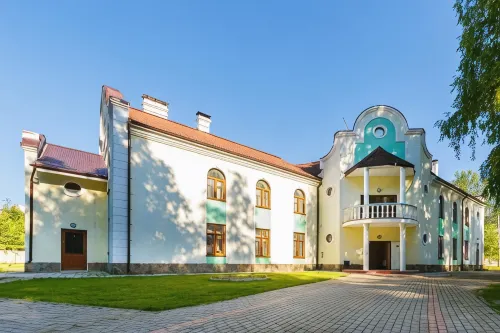 Zolotaya Osen Hotel