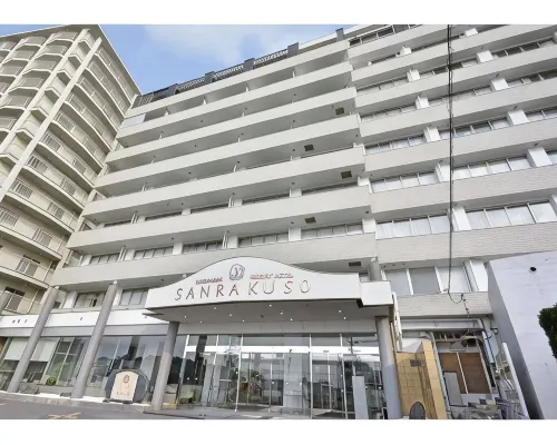 Hotel Sanrakuso Hotels near Heisogen Park
