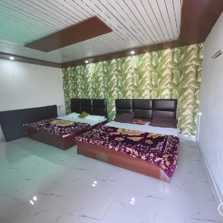 Aayodhya Dham Hotel