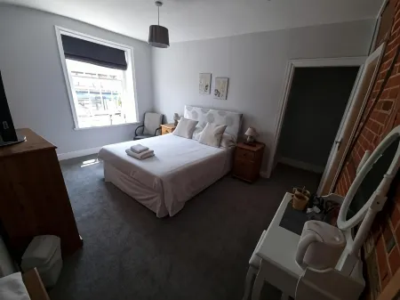 The Bugle Inn Отели в г. Хортон Хит