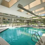 DoubleTree by Hilton Williamsburg Hotel a Roberts