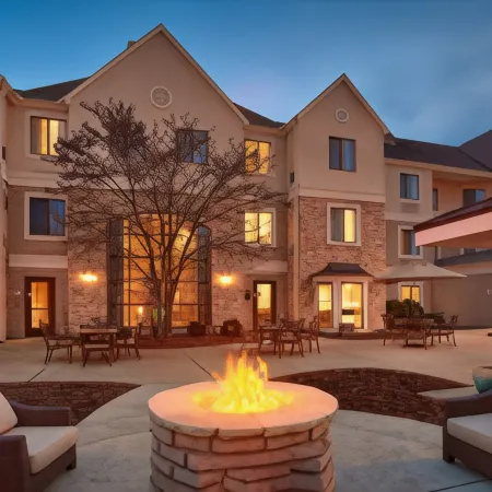 Staybridge Suites PEORIA-DOWNTOWN by IHG