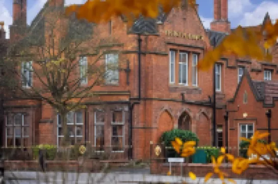 بست ويسترن بلس يونيفيرسيتي إن فنادق في 