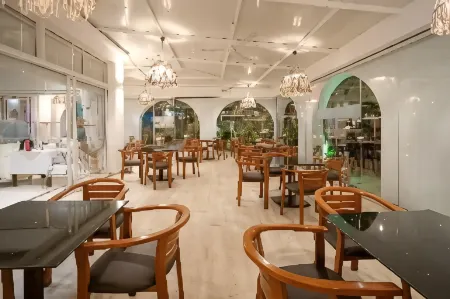Kyparissia Beach Hotel Отели в г. Трифилија