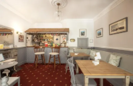 Bridgeside Guest House