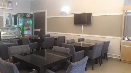 Kosma Business Hotel