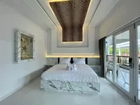 Sea Shell Resort - Parkplatz