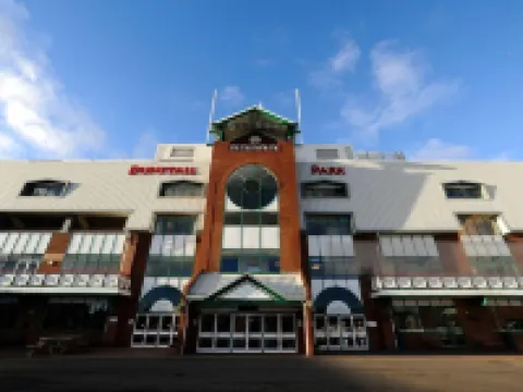 Station Side Penthouse Hotels in Wolverhampton