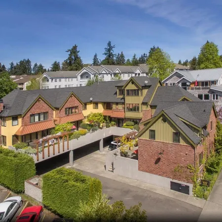 The Eagle Harbor Inn