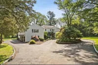 The Mansion Hotel-style Hotels in Norwalk