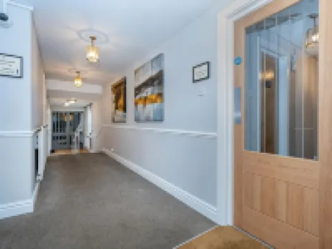 ザ オールド フェザント ホテル オークハムのホテル