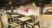 โรงแรมไอโฮเท็ล