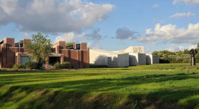 Kyriad Lille Est - Villeneuve d'Ascq Hotels in Nord
