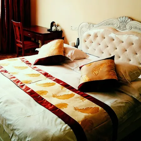 Wannian Apollo Hotel