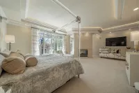 Luxurious Riverfront, Indoor Golf, Gym, Nature paradise - 4 stjerner