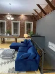 Beautiful Apartment, Located Directly on Market Street - Apartments
