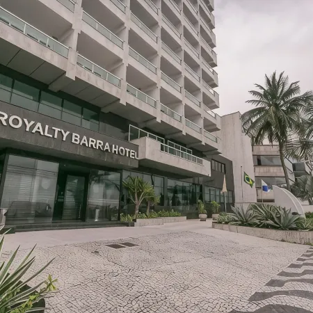 Royalty Barra Hotel Отели рядом с достопримечательностью «Пляж Жоатинга»