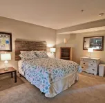 New Listing Bethany Beach Area Townhome, 2.5 miles from the beach! - 3-Star