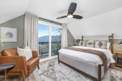 Game Room, Hot Tub, Pet-Friendly, Fire-pit, Views on 3-Acres in Seven Devils
