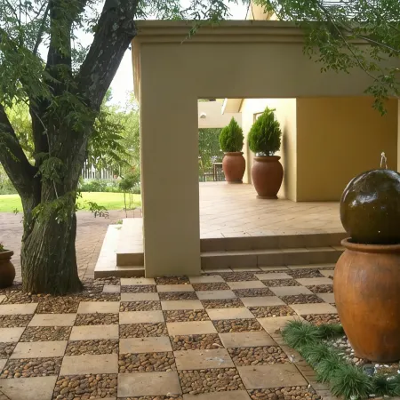 Bayswater Lodge