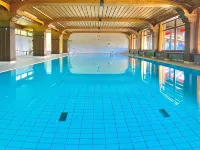Exclusive 5-star Waldperle apartment Indoor pool, sauna, fantastic view Hotels in Schonach