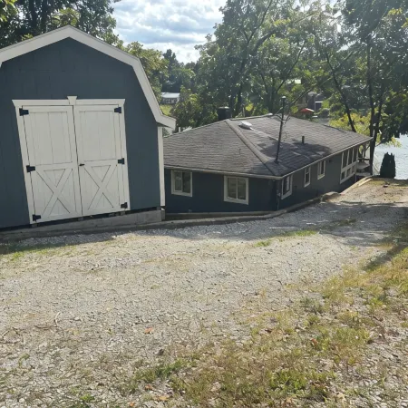 3-bedroom modern mid century cabin! Hot tub, fire pit and lake front