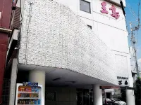 Business Hotel Mishima โรงแรมในคุเระ