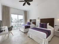 HM Playa del Carmen - balcony