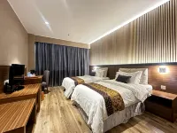 Pinetree Hotel - gimnasio