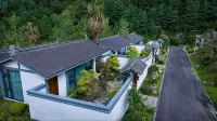 Jiugu Shui Hot Spring Courtyard - 3-Star