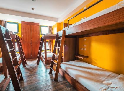 Behind the Scene Hotel Club @ Samui