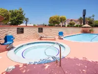 Ramada by Wyndham Pasadena
