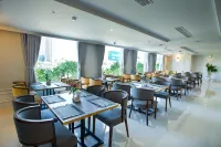 峴港魅力飯店 - 停車場