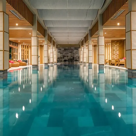 FLC Luxury Hotel Samson