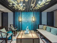 Qingdao Baoyong Fengyue Hotel (Century Park | Youth Football Stadium Branch) Hotels near Chengyang District