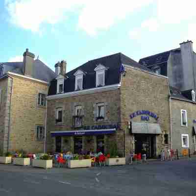Logis Hôtel le Cadoudal Hotel Exterior