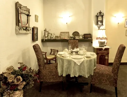 Halvat Guesthouse - Pensions