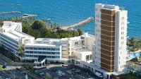 Mediterranean Beach Hotel Hoteles en 