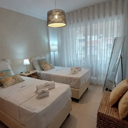 Charming Sea View Flat w/Pool, 20 meters from the Beach
