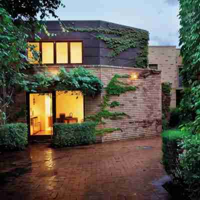 Award-Winning Architectural Loft Hotel Exterior