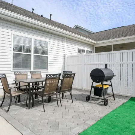 Bluffton Lowcountry Casa Del Café/Private Driveway+Fence Yard