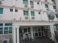 Kenbrill Hyatt Hotel Hotels in 