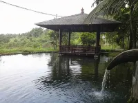 Serenity and Fresh Air Villa 36 Gunung Salak Hotel di Cijeruk
