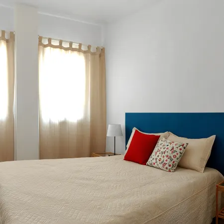 Apart. 4, Casa Málaga, sea views and balcony