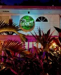 TikiBar with TV &Stereo, PrivateSpa, Heated Pool, Hammock,SUP’s, Kayaks,Bikes,FP - 4-نجوم