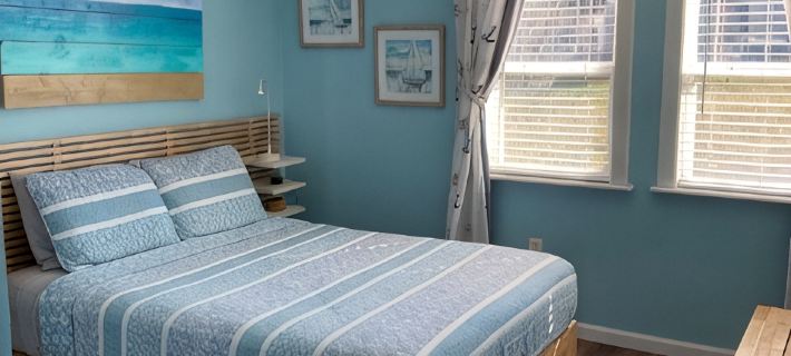 Lake house in Pirate's Cove Pet friendly with large outdoor entertainment area Hotels in Marshall County