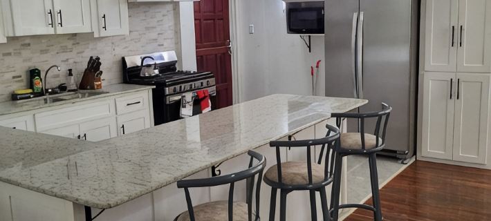 Beautiful home near Cultural Center, National Stadium, Movietown, Gift Land Mall Hotele w: Georgetown