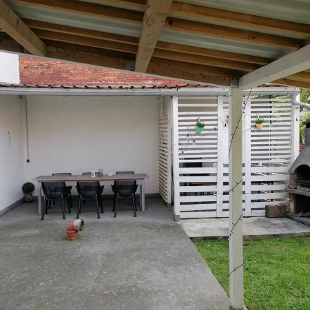 House Morgentau centrally located with garden