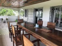 Deux-Palmes-Kribi, close to the beach (200m), comfortable and family-friendly